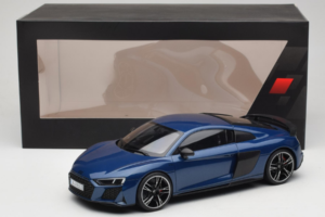 Audi R8 Ascari Blue Jada 1:18 5011918451 Metal - imagem 6 de 6