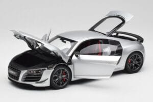 Audi R8 GT Type 42 Ice Prateado Metallic Kyosho 1:18 09218IS Metal - imagem 2 de 8