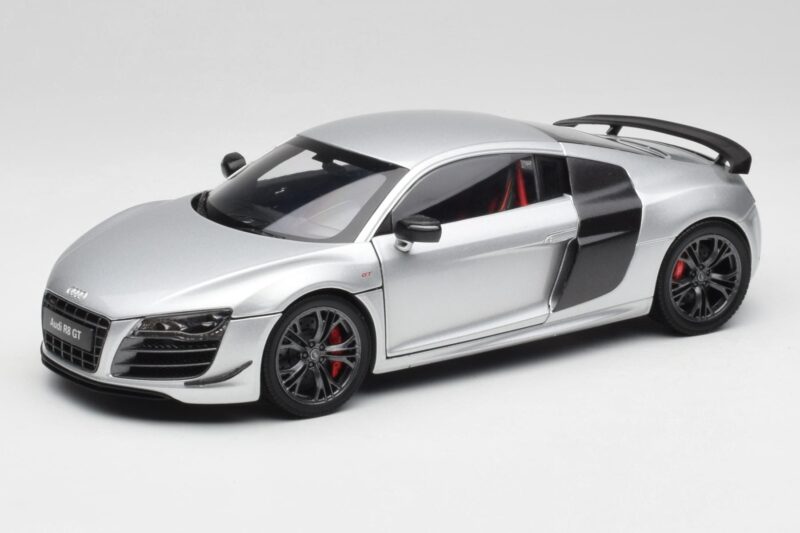 Audi R8 GT Type 42 Ice Prateado Metallic Kyosho 1:18 09218IS Metal