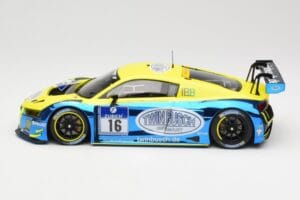 Audi R8 LMS #16 Twin Busch R. Rast / K. Busch 24h Nurburgring 2016 Minichamps 1:18 155161116 Metal - imagem 3 de 6