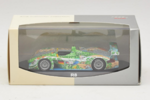 Audi R8 LMP #77 Crocodile 1998 Minichamps 1:43 20000001168 Metal - imagem 4 de 4