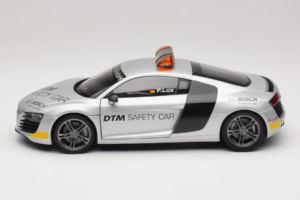 Audi R8 Safety Car 24 Hours of Le Mans 2008 Kyosho 1:18 09214DTM Metal - imagem 3 de 8