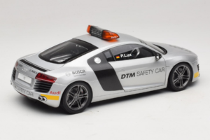Audi R8 Safety Car 24 Hours of Le Mans 2008 Kyosho 1:18 09214DTM Metal - imagem 5 de 8