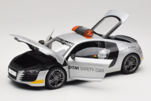 Audi R8 Safety Car 24 Hours of Le Mans 2008 Kyosho 1:18 09214DTM Metal - imagem 8 de 8