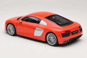 Audi R8 V10 Vermelho Welly 1:18 18052W Metal - imagem 7 de 8
