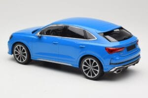 Audi RS Q3 F3 Sportback Azul Minichamps 1:18 155018101 Metal - imagem 5 de 6