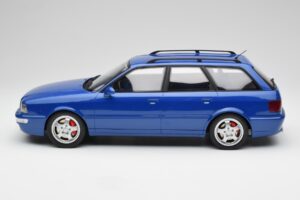 Audi RS2 B4 Avant Azul Otto 1:12 G075 Resina - imagem 3 de 6