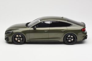 Audi RS5 B9 Competition Sportback Verde GT Spirit 1:18 GT469 Resina - imagem 3 de 6