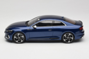 Audi RS5 B9 Coupe Azul GT Spirit 1:18 GT062 Resina - imagem 3 de 6