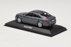 Audi RS6 C5 Cinzento Minichamps 1:43 20000001217001 Metal - imagem 3 de 4