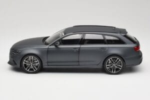 Audi RS6 C7 Avant Matt Grey Minichamps 1:18 110012012 Metal - imagem 4 de 8