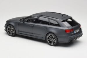 Audi RS6 C7 Avant Matt Grey Minichamps 1:18 110012012 Metal - imagem 7 de 8