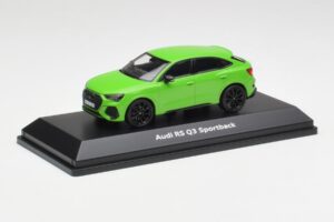 Audi RSQ3 F3 Sportback Verde Minichamps 1:43 5012013631 Metal - imagem 2 de 4