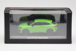 Audi RSQ3 F3 Sportback Verde Minichamps 1:43 5012013631 Metal - imagem 4 de 4