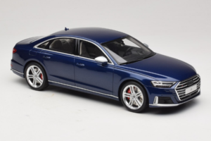 Audi S8 D5 Azul GT Spirit 1:18 GT313 Resina - imagem 4 de 6
