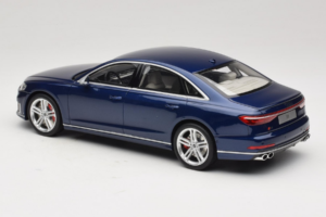 Audi S8 D5 Azul GT Spirit 1:18 GT313 Resina - imagem 5 de 6