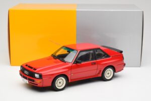 Audi Sport Quattro Vermelho Edição Concessionário AUTOart 1:18 5030400205 Metal - imagem 8 de 8
