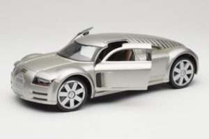 Audi Rosemeyer Prata Maisto 1:18 31625 Metal - imagem 2 de 8
