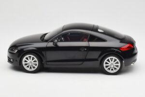 Audi TT 8J Phantom Preto Minichamps 1:18 5010500425 Metal - imagem 4 de 8