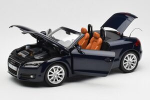 Audi TT 8J Roadster Azul Mar Profundo Minichamps 1:18 5010500525 Metal - imagem 2 de 8