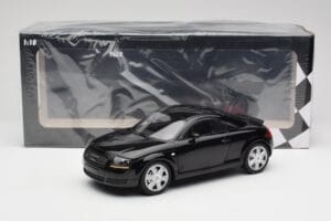 Audi TT 8N Preto Minichamps 1:18 155017021 Metal - imagem 6 de 6