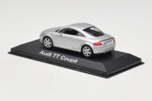 Audi TT 8N Prata Minichamps 1:43 5019800423 Metal - imagem 3 de 5