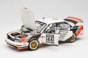 Audi V8 D11 #44 Team SMS H-J. Stuck DTM 1992 Minichamps 1:18 100921044-O Metal - imagem 2 de 8