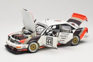 Audi V8 Quattro DTM #44 Team AZR F. Jelinski 1991 Minichamps 1:18 100911044 Metal - imagem 2 de 8