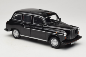 Austin FX4 London Taxi Preto Minichamps 1:18 180136000 Metal - imagem 6 de 8