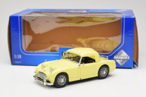 Austin-Healey Sprite Mk1 Amarelo Revell 1:18 8835 Metal - imagem 8 de 8