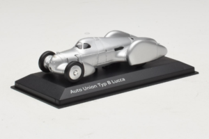 Auto Union Type B Lucca Silver Minichamps 1:43 5031300413 Metal - imagem 2 de 5