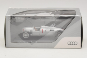 Auto Union Typ B #1 Prata Minichamps 1:43 5031300313 Metal - imagem 5 de 5