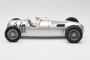 Auto Union Type C #57 H. Stuck Winner Shelsley Walsh Hill Climb 1936 Minichamps 1:18 155361057 Metal - imagem 3 de 6