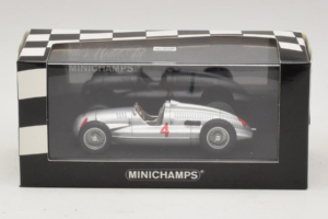 Auto Union Typ D #4 Prata Minichamps 1:43 5030900703-R1 Metal - imagem 4 de 4