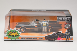 Batmobile Com Figura Batman Metals Diecast 1:24 98259 Metal