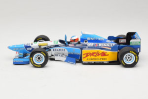 Benetton B195 Renault #1 M. Schumacher Benetton Formula French Grand Prix Winner 1995 Minichamps 1:18 100950001 Metal - imagem 3 de 7