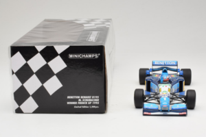 Benetton B195 Renault #1 M. Schumacher Benetton Formula French Grand Prix Winner 1995 Minichamps 1:18 100950001 Metal - imagem 6 de 7