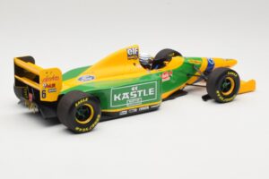 Benetton Ford B193B #5 R. Patrese 3rd Place British GP 1993 Minichamps 1:18 110930906 Metal - imagem 2 de 6