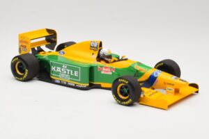 Benetton Ford B193B #5 R. Patrese 3rd Place British GP 1993 Minichamps 1:18 110930906 Metal - imagem 4 de 6
