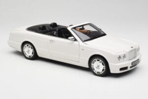 Bentley Azure Glacier White Minichamps 1:18 100139502 Metal - imagem 6 de 8