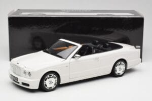 Bentley Azure Glacier White Minichamps 1:18 100139502 Metal - imagem 8 de 8