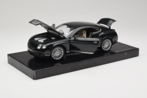Bentley Continental GT British Racing Green Minichamps 1:18 BL570 Metal - imagem 2 de 8