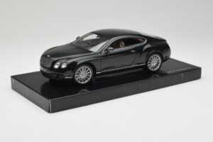 Bentley Continental GT British Racing Green Minichamps 1:18 BL570 Metal - imagem 3 de 8