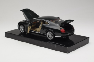 Bentley Continental GT British Racing Green Minichamps 1:18 BL570 Metal - imagem 5 de 8