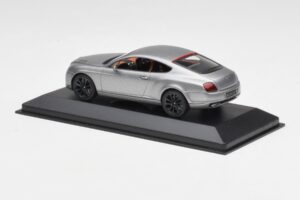 Bentley Continental GT Cinzento Com Jantes Pretas Minichamps 1:43 BENTLEY001 Metal - imagem 3 de 4