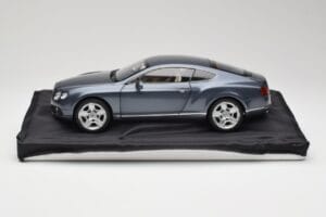 Bentley Continental GT Grey Metallic Minichamps 1:18 100139920 Metal - imagem 4 de 8
