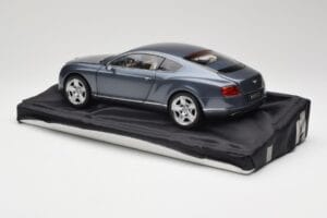 Bentley Continental GT Grey Metallic Minichamps 1:18 100139920 Metal - imagem 7 de 8