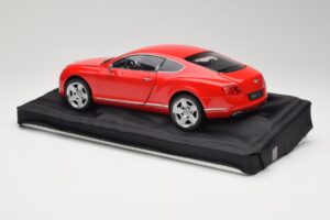 Bentley Continental GT St. James Red Minichamps 1:18 100139922 Metal - imagem 7 de 8