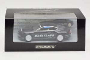 Bentley Continental GT World Record Car on Ice Preto Minichamps 1:43 436139026-O Metal - imagem 4 de 4