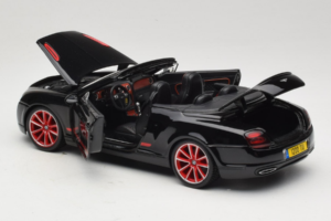Bentley Continental Supersports ISR Cabriolet Preto Com Jantes Vermelhas Bburago 1:18 18-11035 Metal - imagem 5 de 8